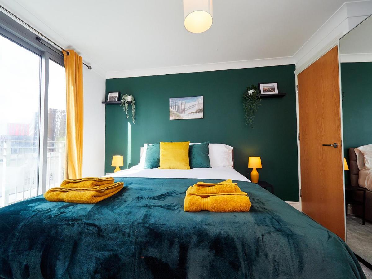Emerald Suite - Two Story Duplex Apartment - Balcony - Contractors - Family - City Centre - Broadway Plaza - Five Ways - Sleeps 6 Birmingham Buitenkant foto